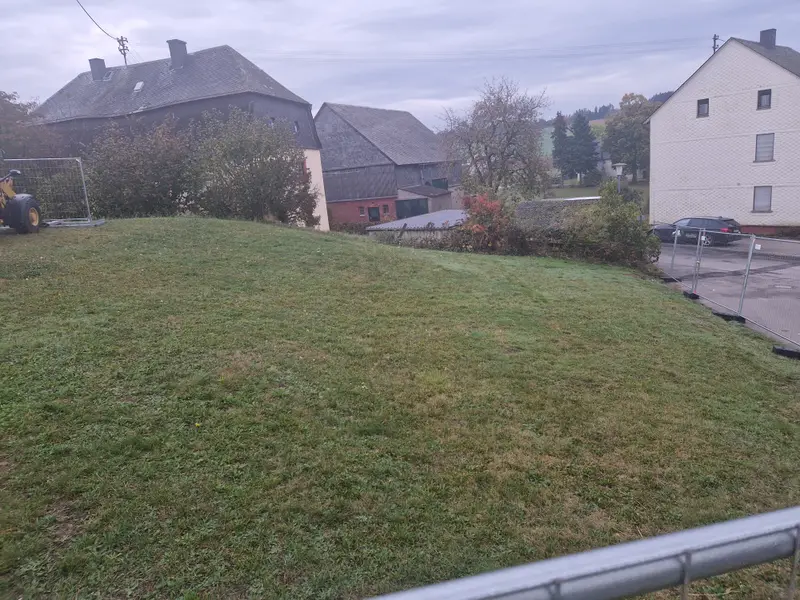 Außenanlage, Metzenhausen, Bild 1